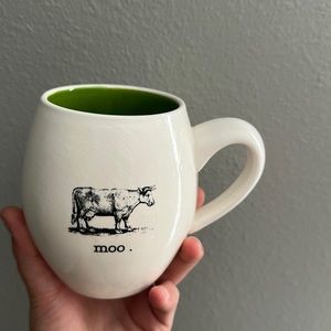 Rae dunn m stamped moo farmline mug